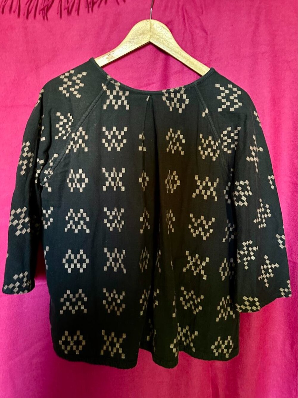 Ace & Jig reversible keyhole with tie blouse, black brown geo XL